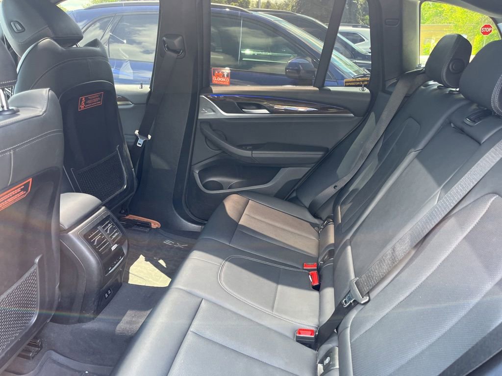 Used 2024 BMW X3 xDrive30i w/ Premium Package w/ZPA AWD/4WD image 6