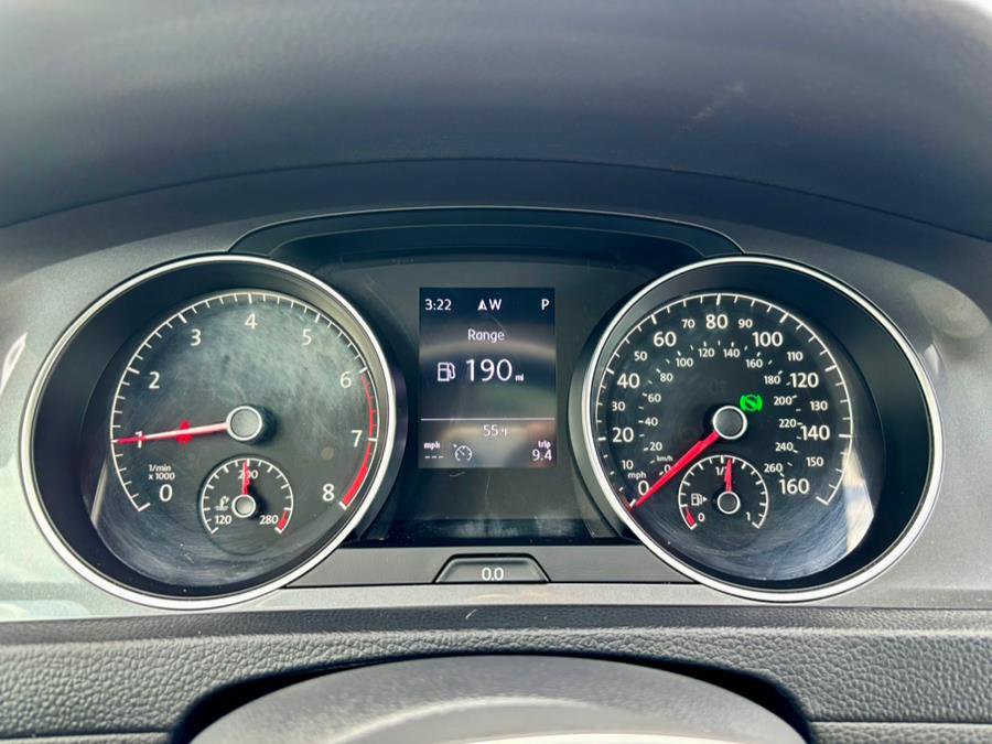 Used 2017 Volkswagen Golf Alltrack SEL image 19