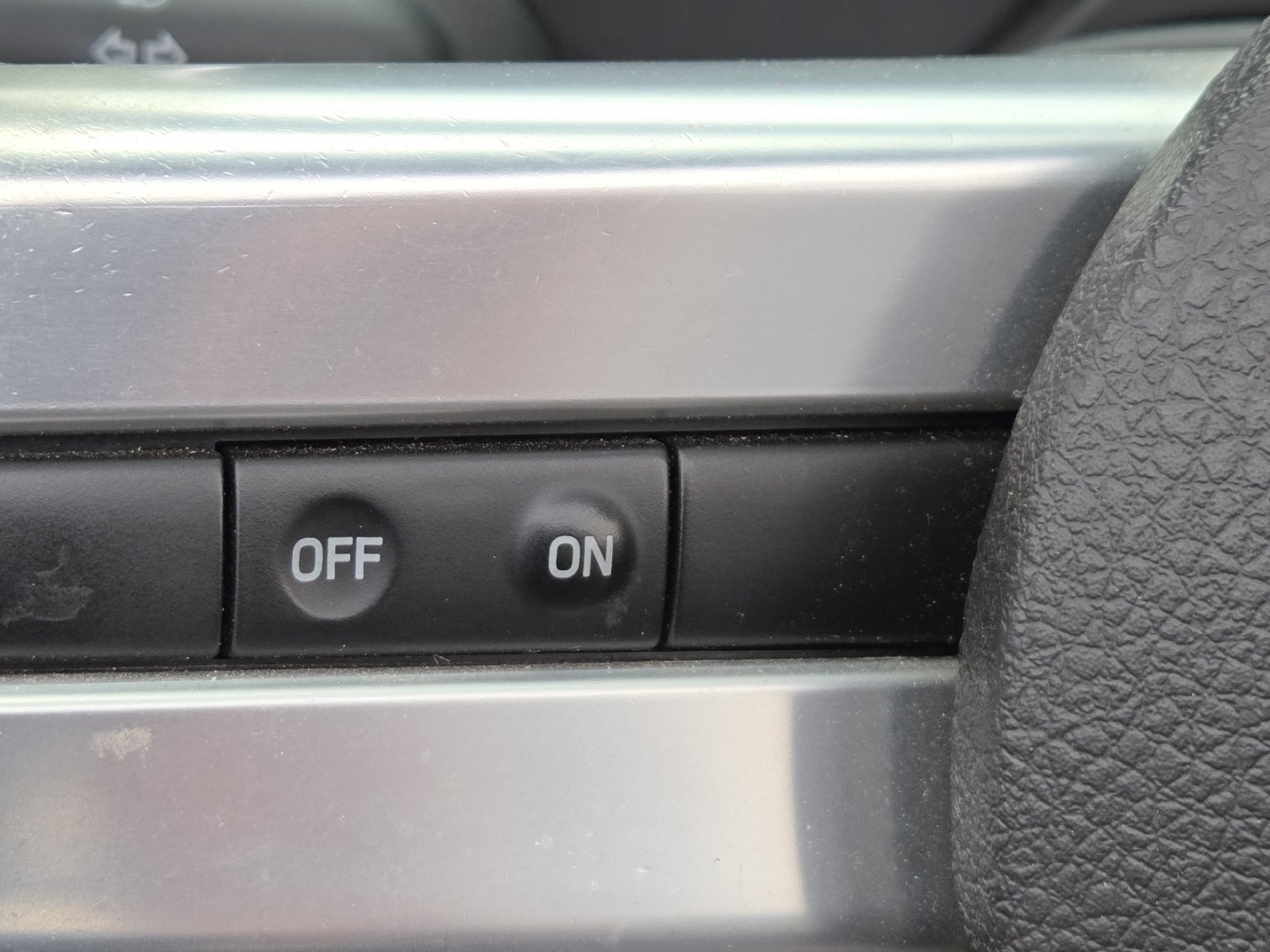 Used 2006 Ford Mustang Convertible RWD image 28