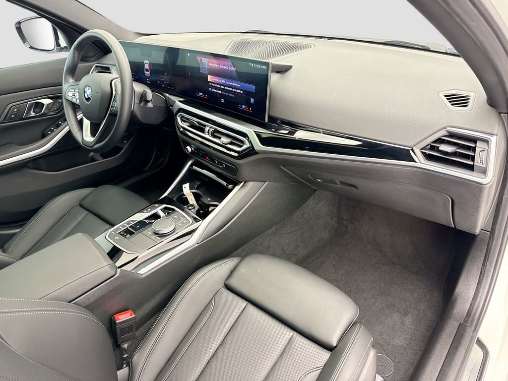 Certified 2024 BMW 330i Sedan w/ Convenience Package RWD image 16