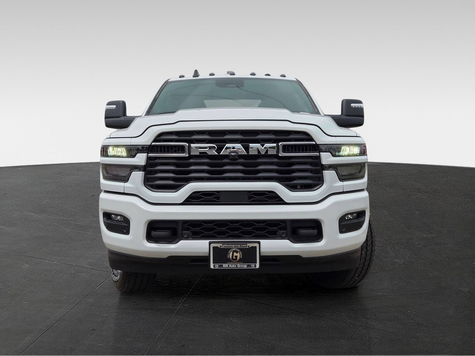 New 2026 RAM 2500 Big Horn AWD/4WD image 4