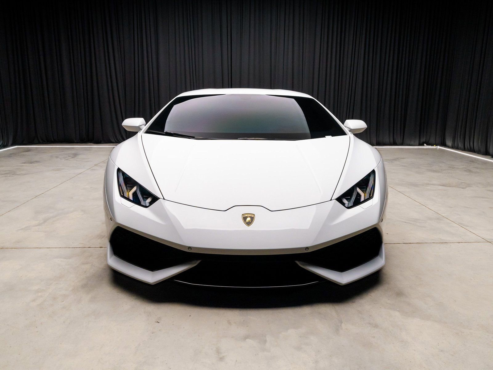 Used 2015 Lamborghini Huracan LP 610-4 image 10