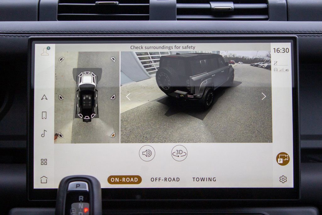 Used 2026 Land Rover Defender 110 image 18