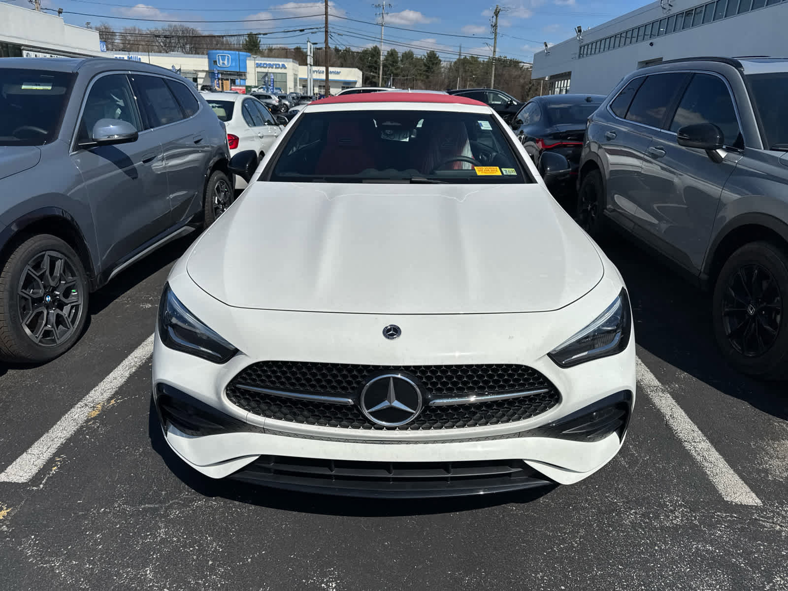 Used 2024 Mercedes-Benz CLE 450 4MATIC Cabriolet image 2