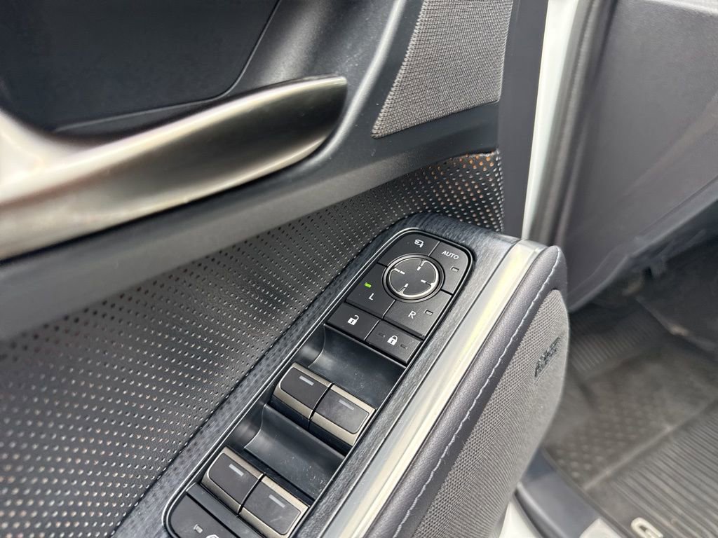 Used 2025 Lexus GX 550 w/ Cold Area Package AWD/4WD image 20