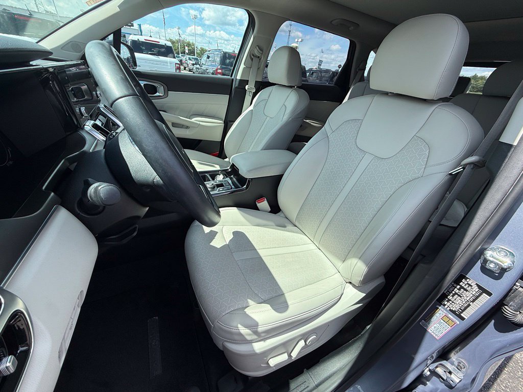 Used 2023 Kia Sorento SX FWD image 18