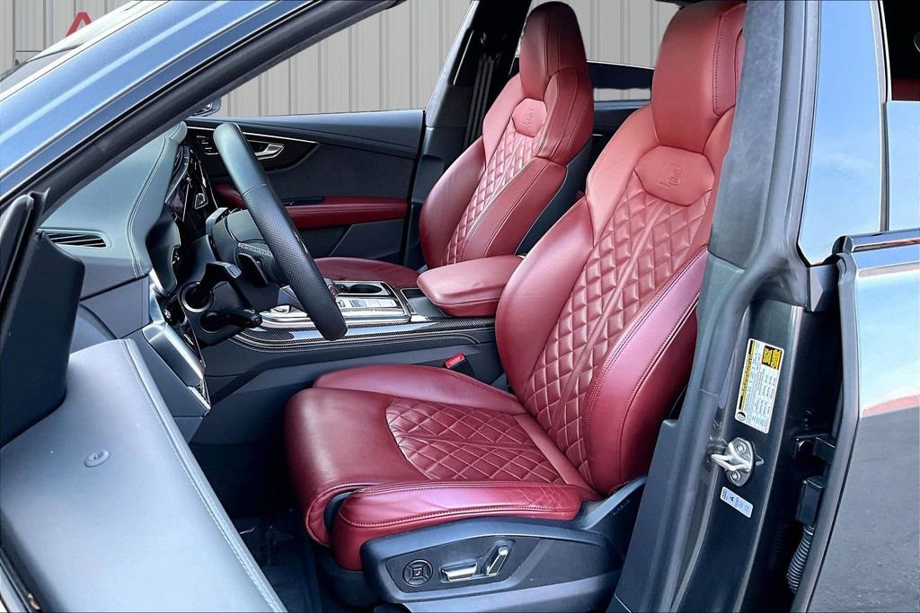 Used 2023 Audi SQ8 Premium Plus w/ SQ8 Luxury Package image 21