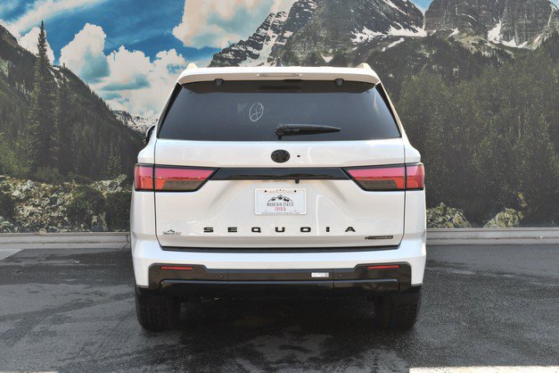 New 2026 Toyota Sequoia Platinum w/ TRD Off-Road Package AWD/4WD image 5