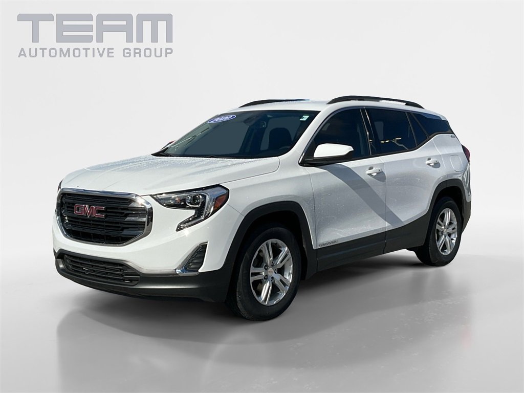Used 2020 GMC Terrain SLE w/ Driver Convenience Package image 3