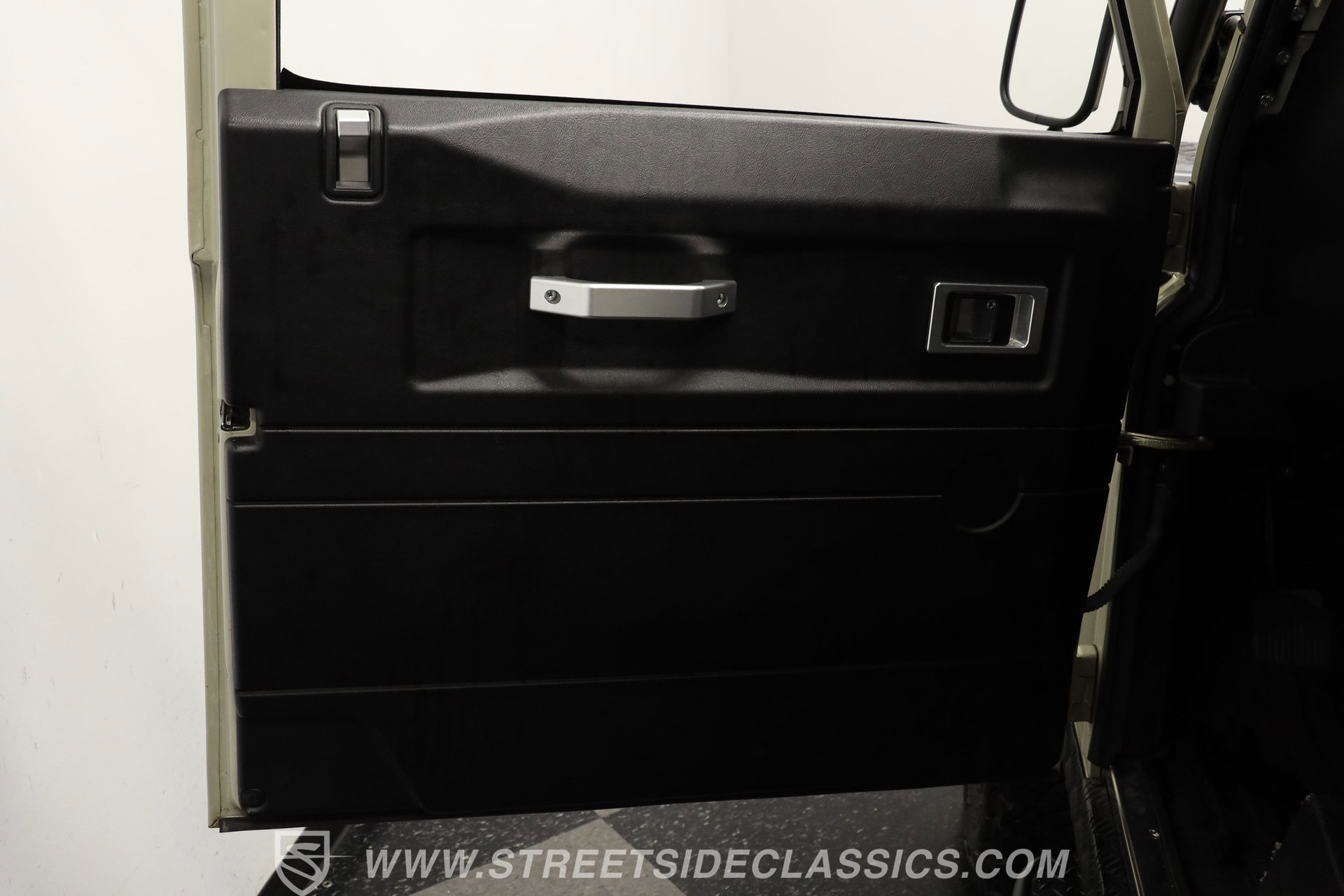 Used 1994 Land Rover Defender 90 image 33