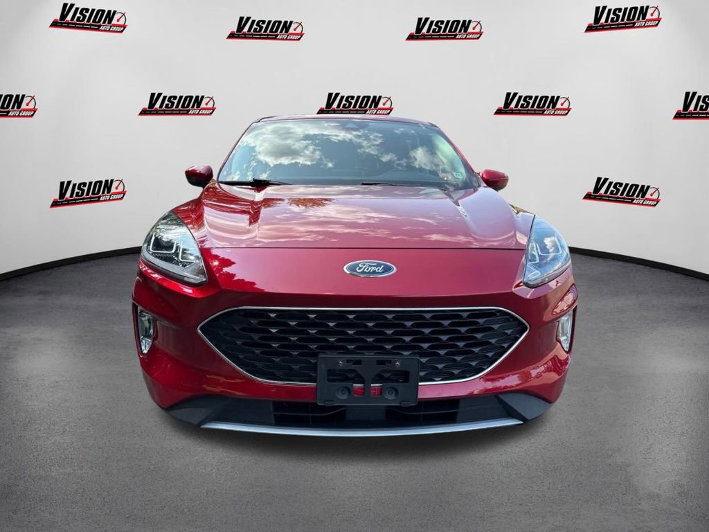 Used 2022 Ford Escape SEL w/ Technology Package image 2