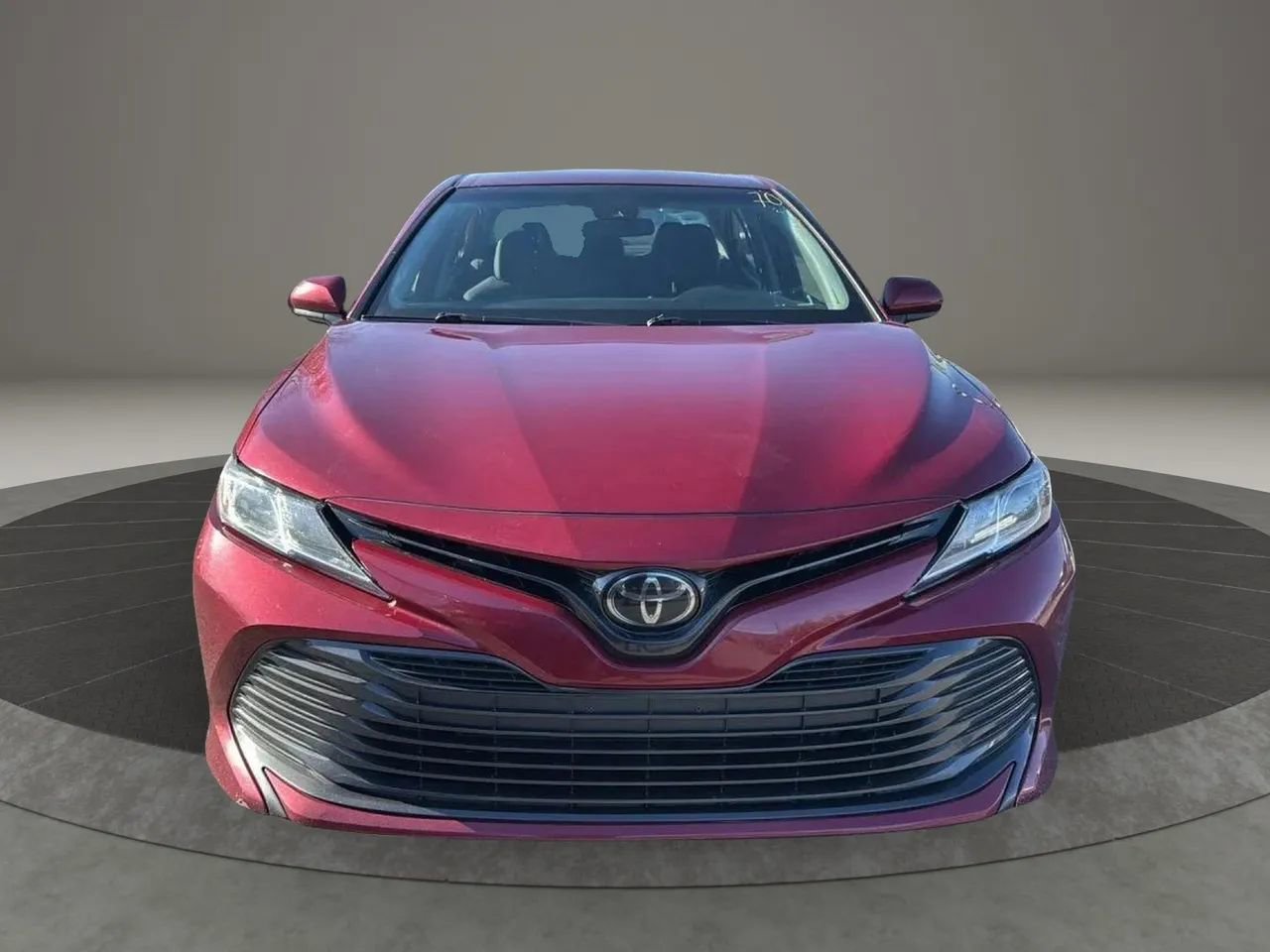 Used 2020 Toyota Camry LE FWD image 2