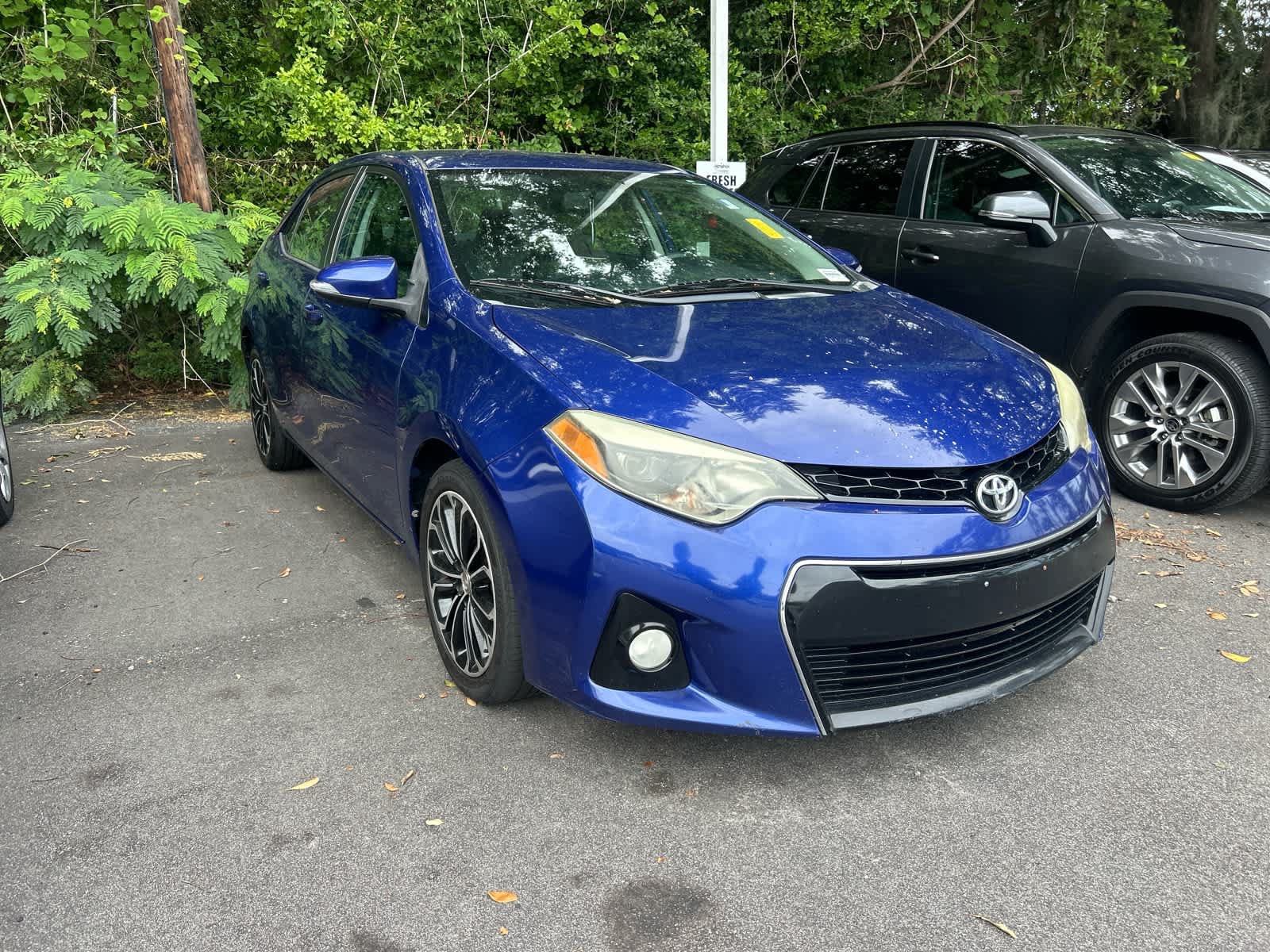 Used 2015 Toyota Corolla S FWD image 3