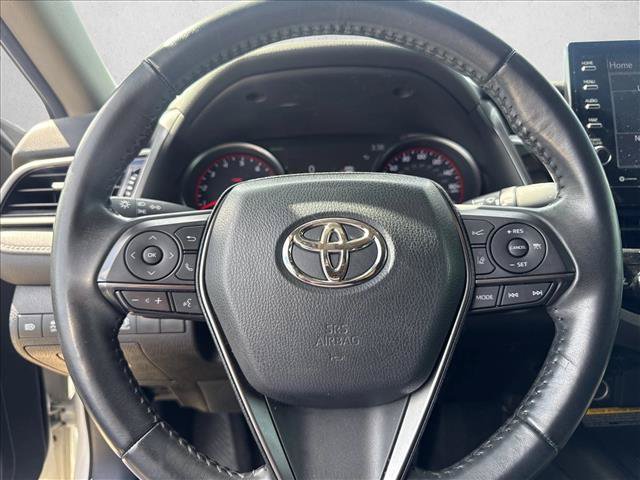 Used 2021 Toyota Camry XSE FWD image 11