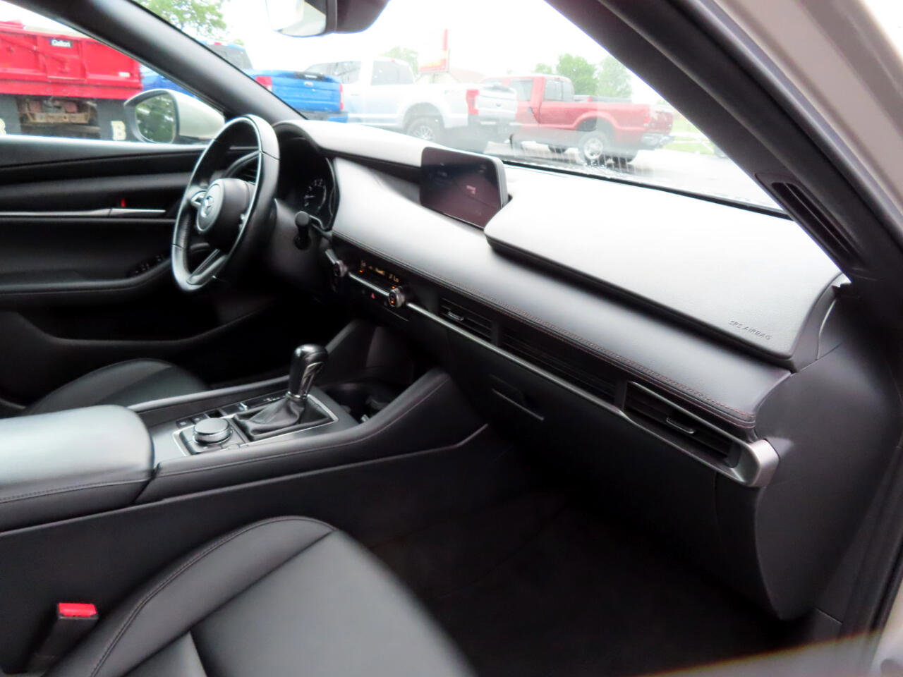 Used 2023 MAZDA MAZDA3 s image 39