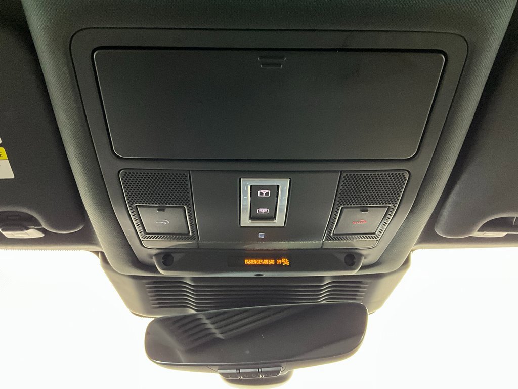 Used 2021 Land Rover Discovery Sport S image 12