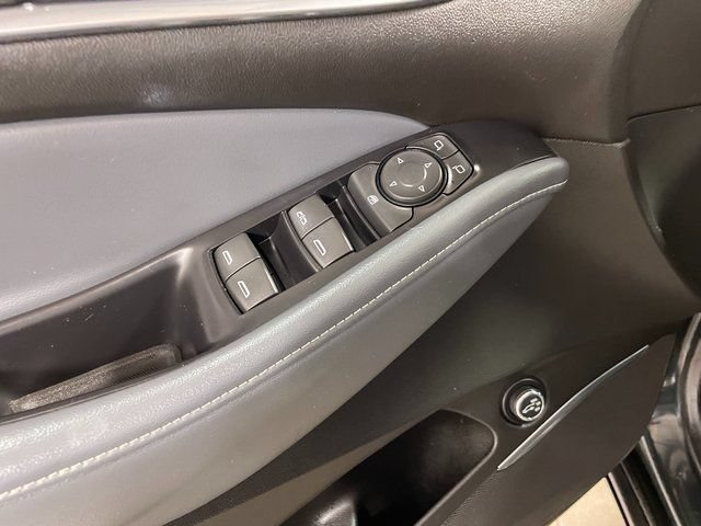 Used 2018 Buick Enclave Essence w/ Trailering Package AWD/4WD image 19