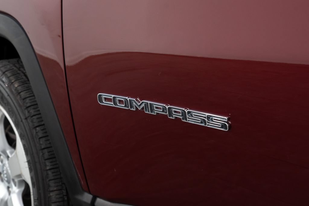Used 2021 Jeep Compass Latitude w/ Convenience Group AWD/4WD image 6