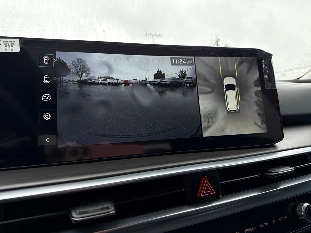 New 2025 Kia Sorento SX image 29