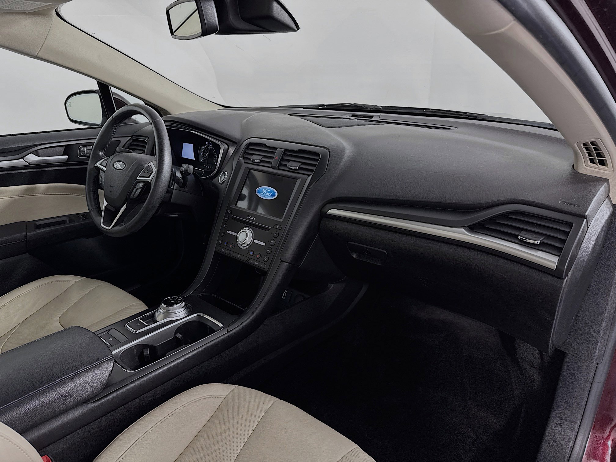 Used 2017 Ford Fusion Titanium FWD image 30