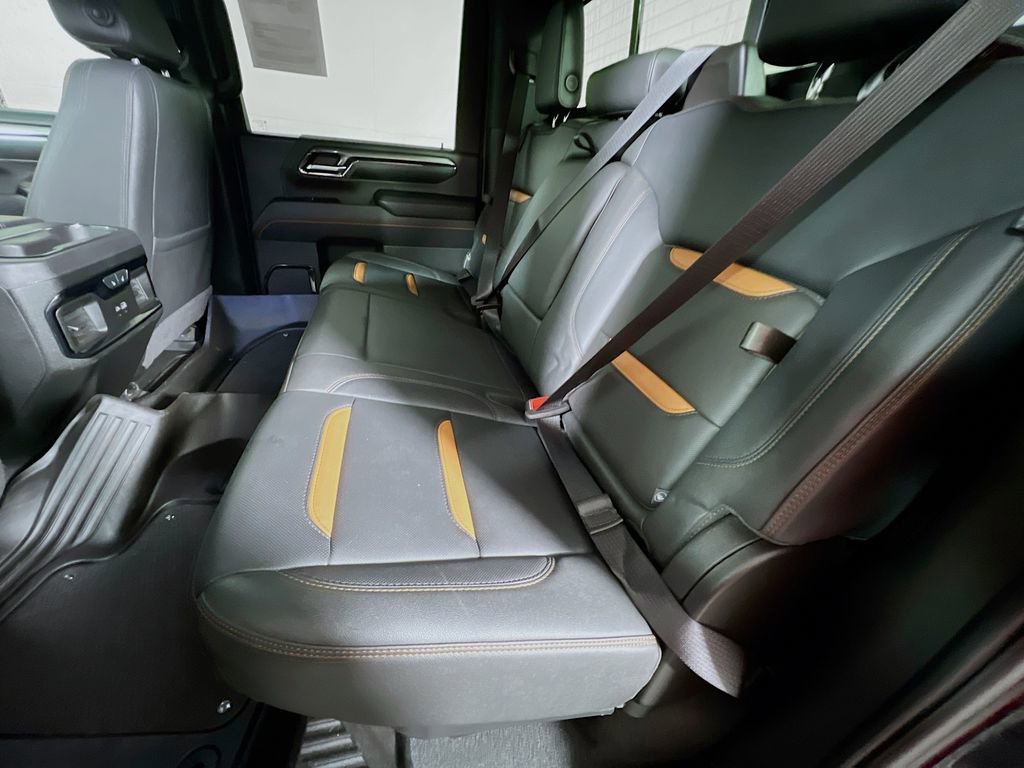 Used 2024 GMC Sierra 3500 AT4 w/ AT4 Premium Plus Package image 20