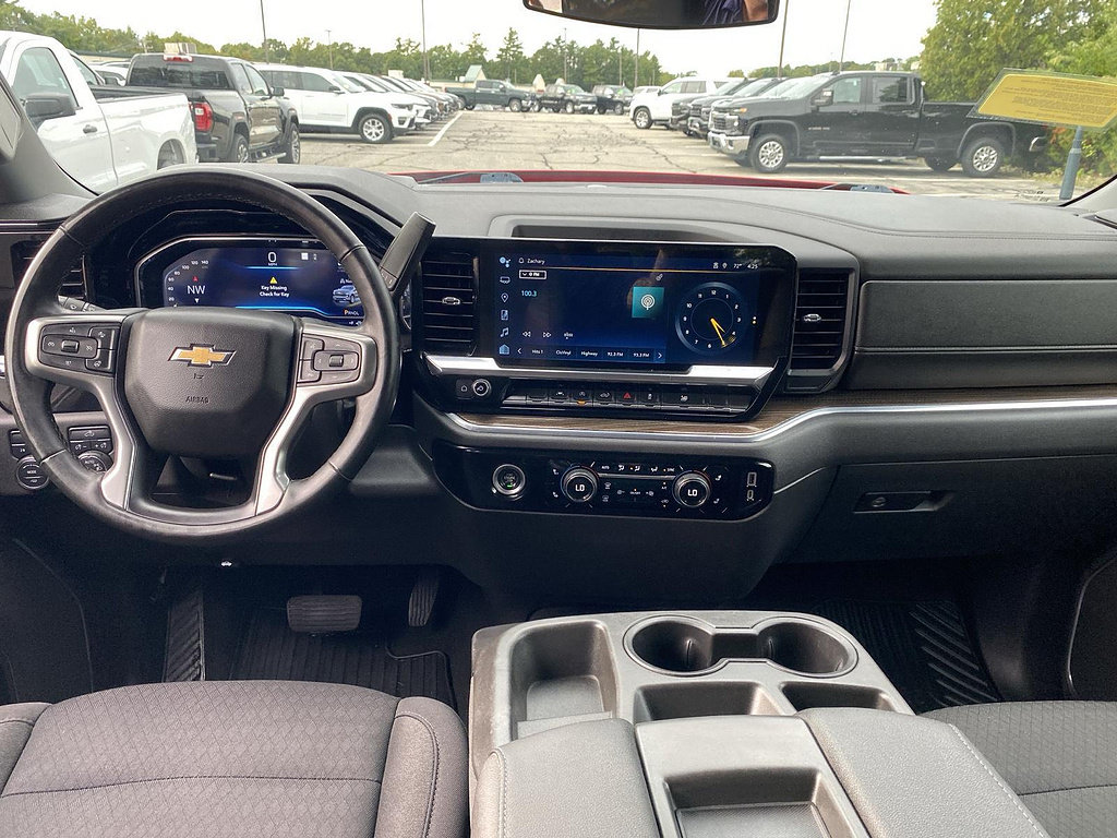 Certified 2023 Chevrolet Silverado 1500 LT AWD/4WD image 16