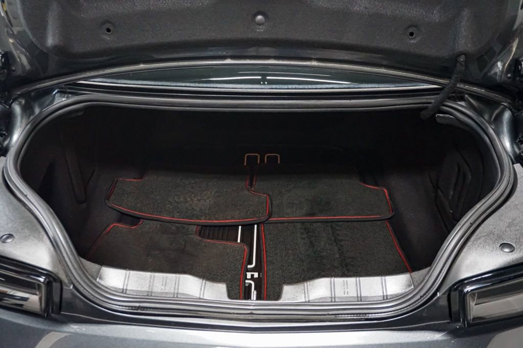 Used 2018 Chevrolet Camaro ZL1 image 40