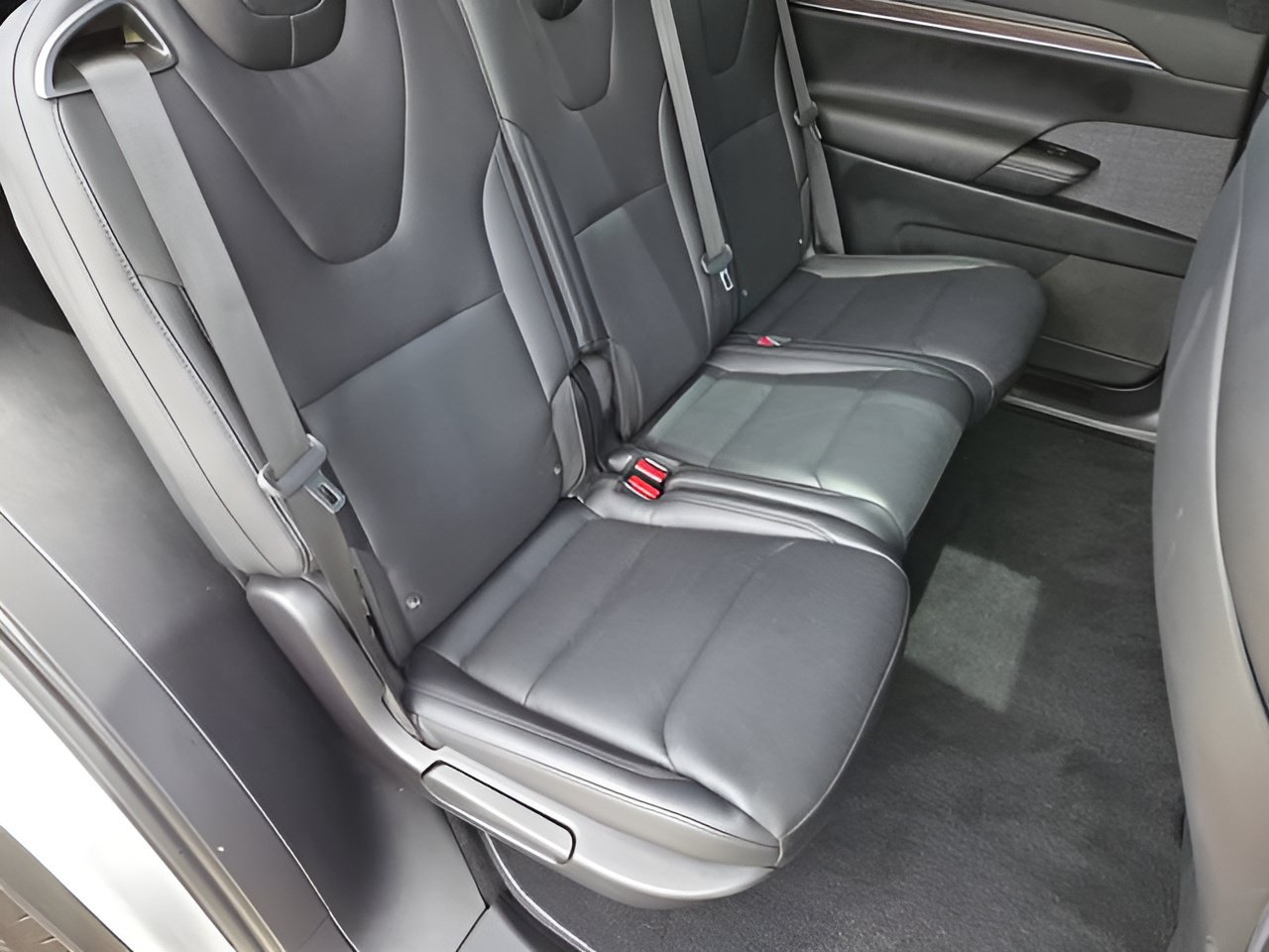 Used 2023 Tesla Model X AWD/4WD image 6