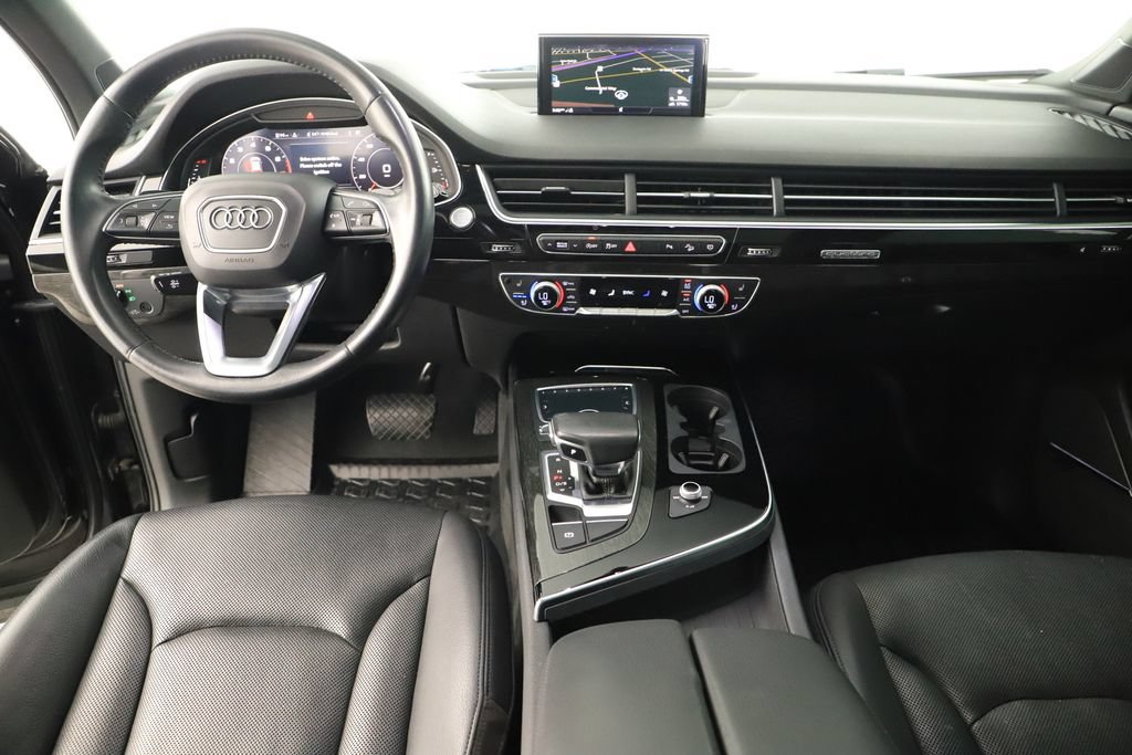 Used 2019 Audi Q7 3.0T Premium Plus w/ Premium Plus Package AWD/4WD image 18