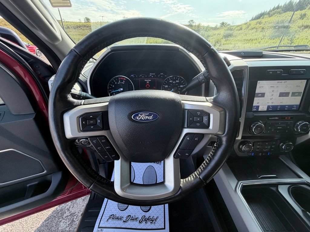 Used 2021 Ford F350 4x4 Crew Cab Super Duty image 34