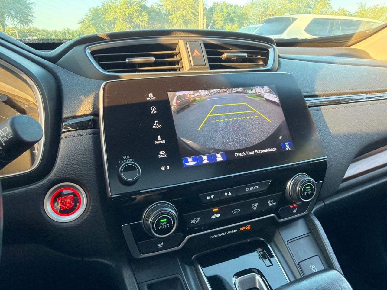 Used 2020 Honda CR-V Touring image 11