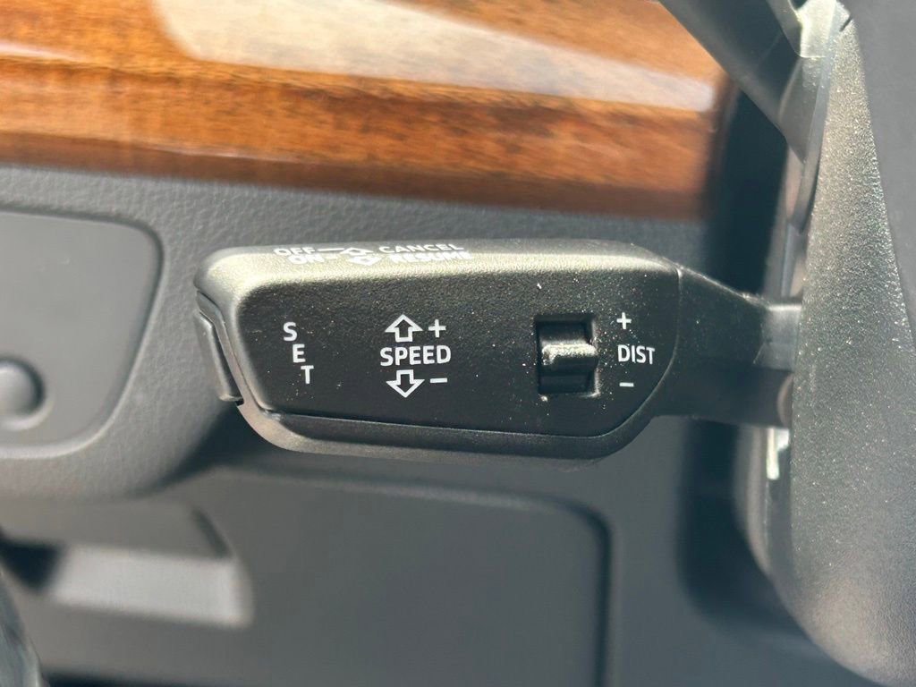 Certified 2024 Audi Q5 e Premium Plus w/ Premium Plus Package image 18