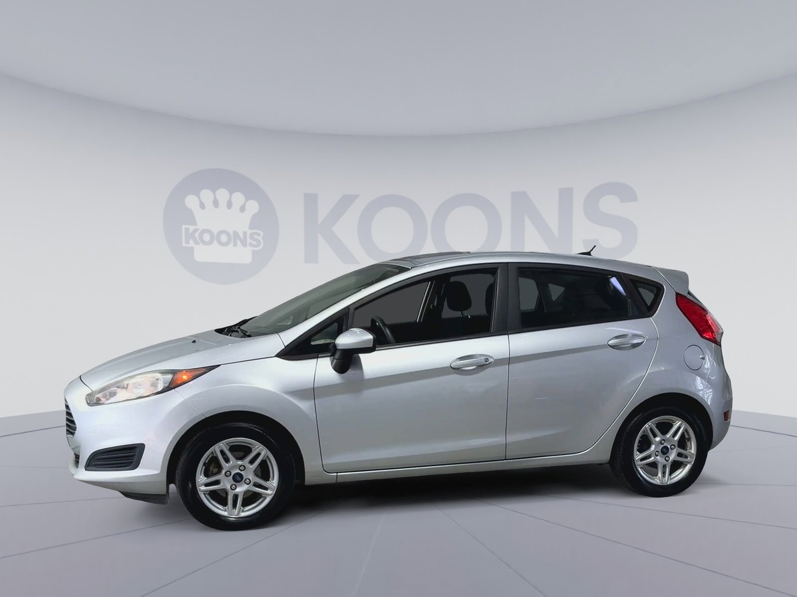 Used 2017 Ford Fiesta SE image 7