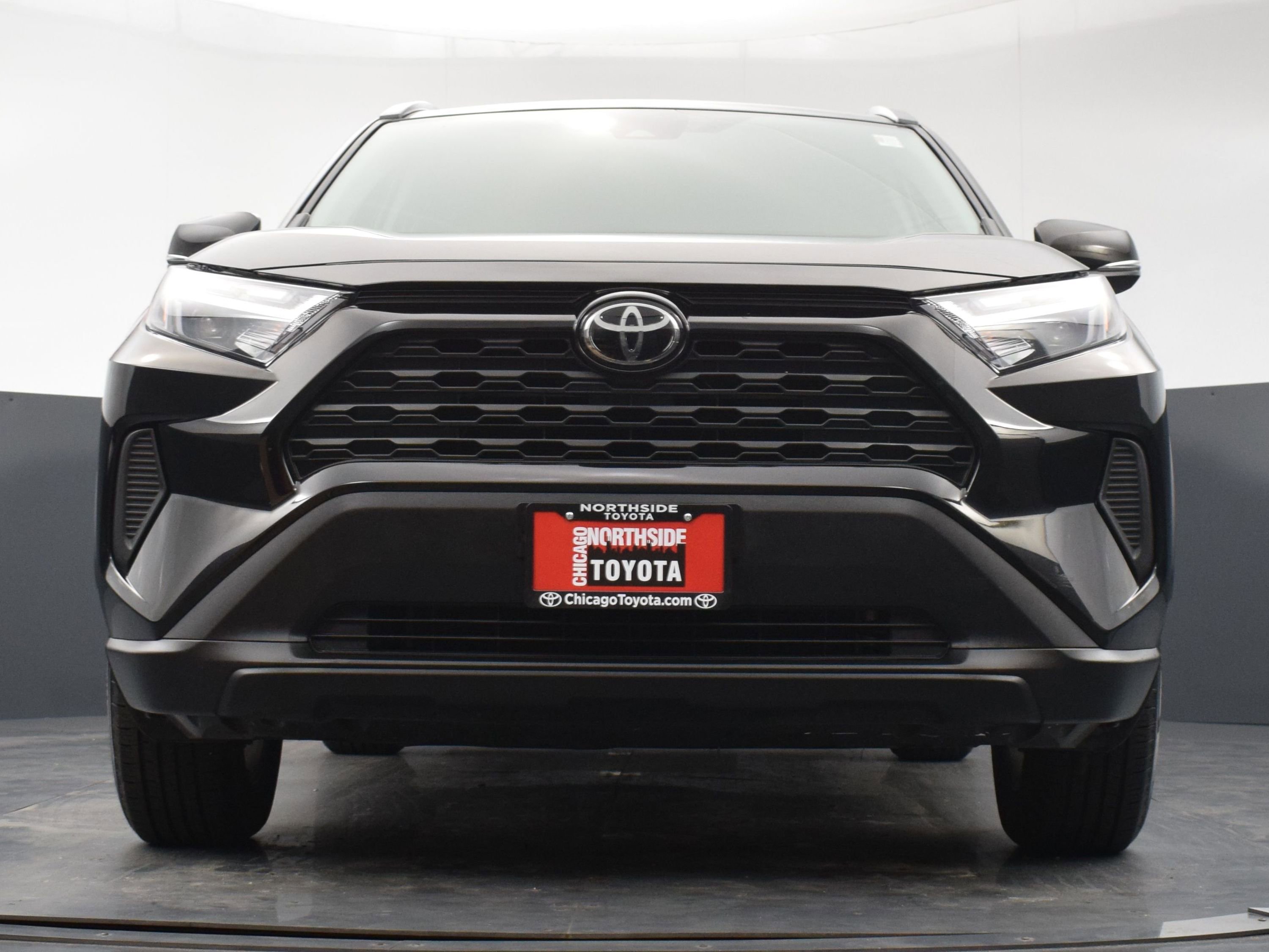 Used 2022 Toyota RAV4 XLE AWD/4WD image 29