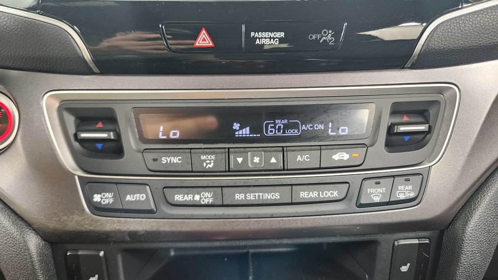 Used 2022 Honda Pilot Sport image 28