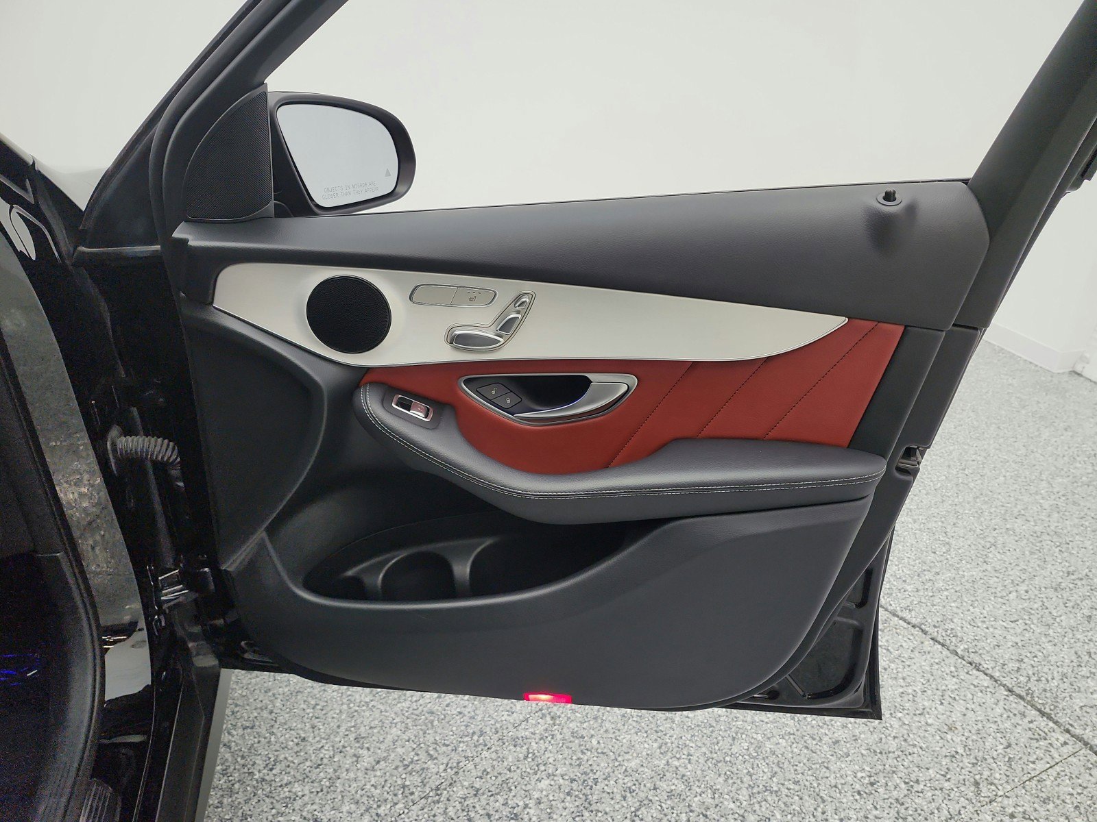 Used 2022 Mercedes-Benz GLC 300 image 34