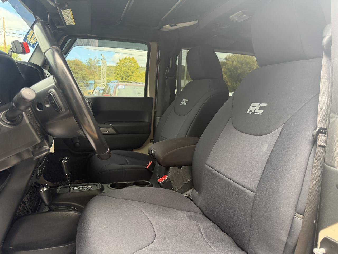Used 2017 Jeep Wrangler Sport AWD/4WD image 12
