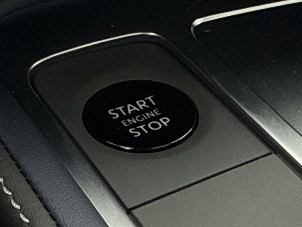 New 2026 INFINITI QX60 Sport w/ Dark Cargo Package image 8