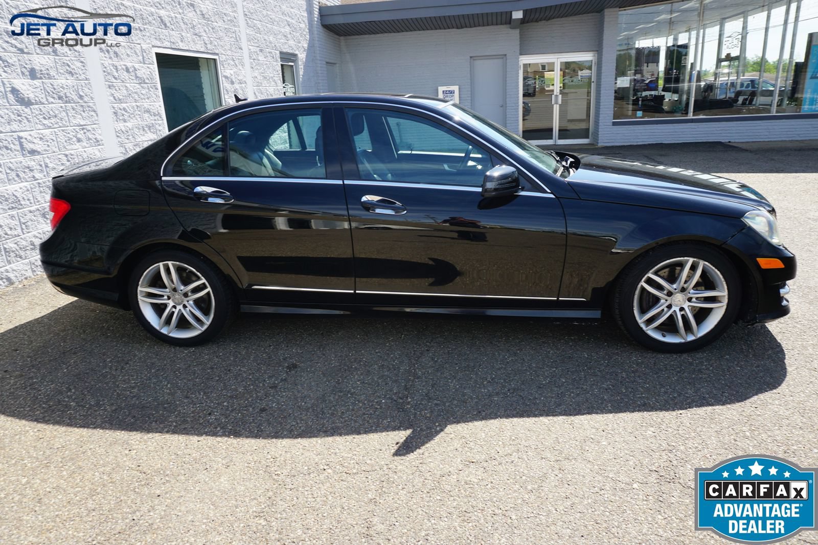 Used 2013 Mercedes-Benz C 300 4MATIC Sedan image 6