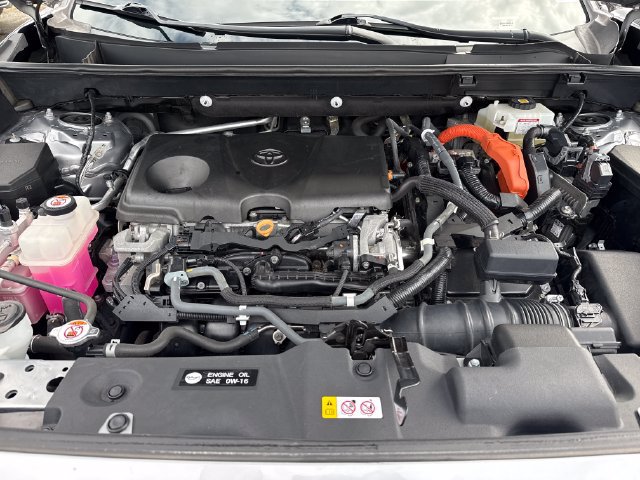 Used 2021 Toyota RAV4 XSE AWD/4WD image 29