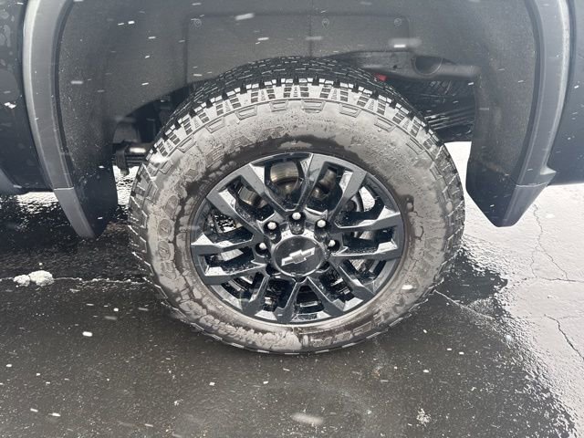 Used 2025 Chevrolet Silverado 2500 LT w/ Trail Boss Package image 16