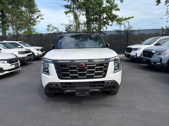 Used 2025 Nissan Armada PRO-4X AWD/4WD image 2