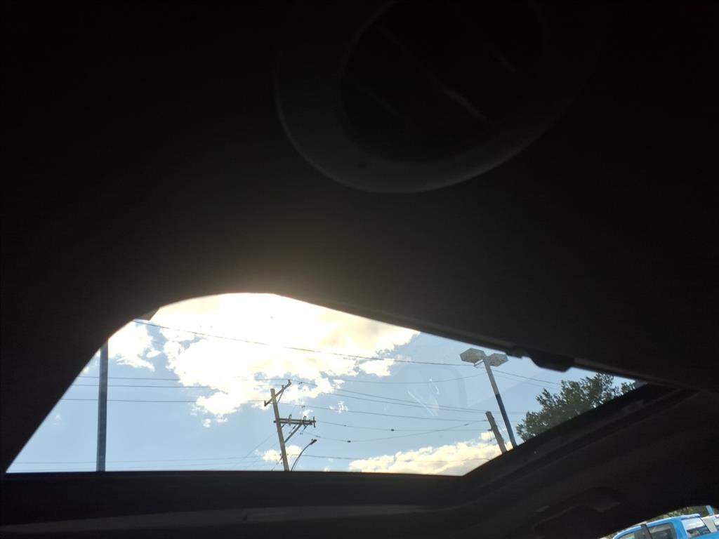 Certified 2023 Chevrolet Traverse Premier image 11