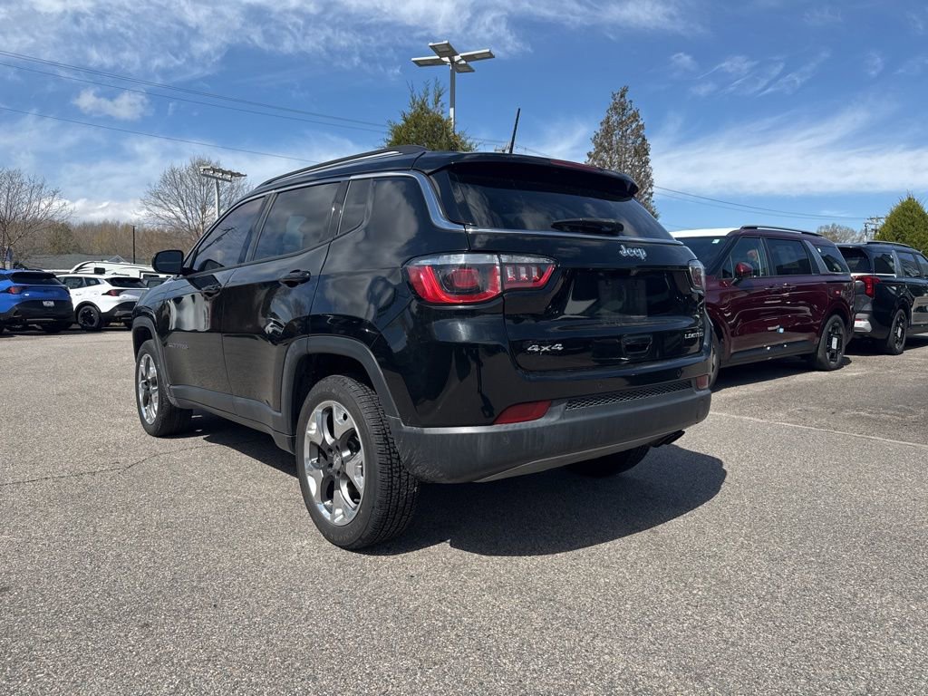 Used 2018 Jeep Compass Limited w/ Navigation Group image 3