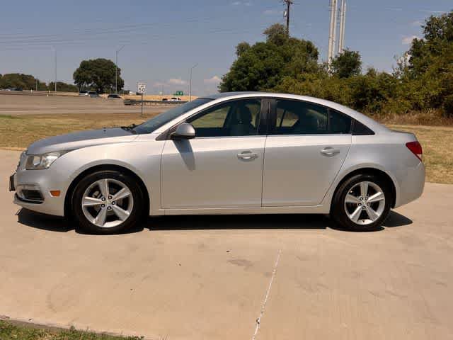 Used 2015 Chevrolet Cruze LT FWD image 4