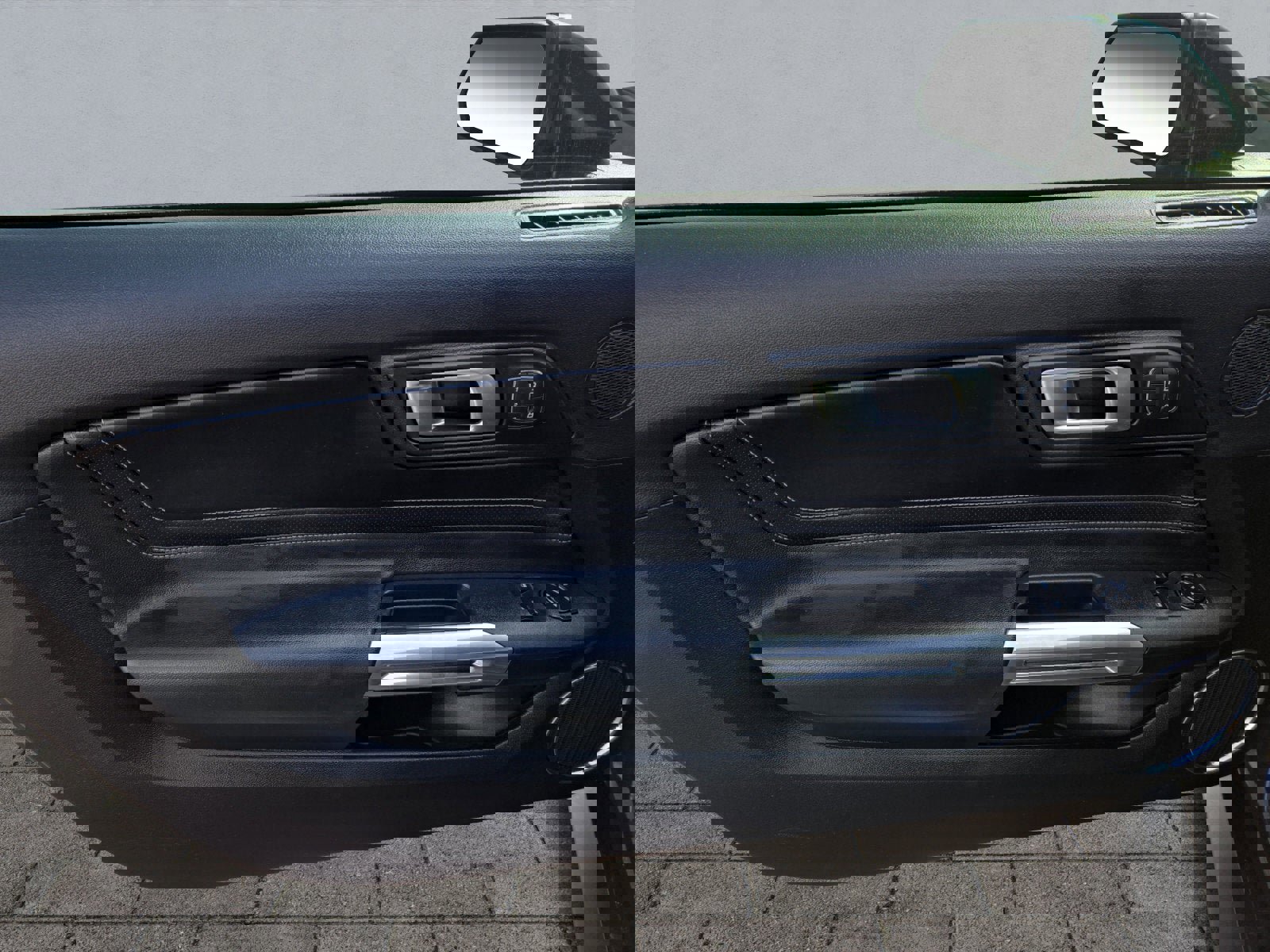 Used 2022 Ford Mustang GT Premium w/ Equipment Group 401A image 9