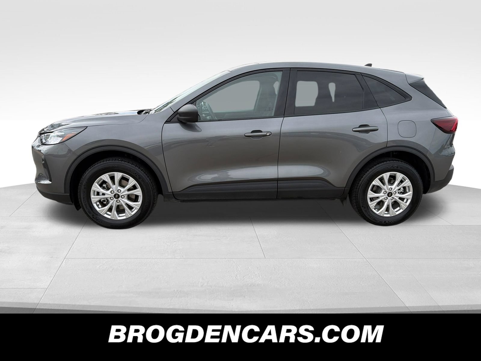 Used 2025 Ford Escape Active AWD/4WD image 5