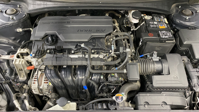 Certified 2022 Hyundai Elantra SEL w/ Convenience Package FWD image 26
