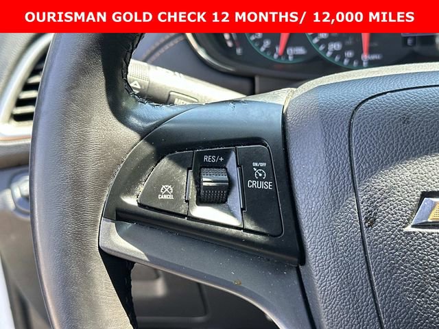 Used 2020 Chevrolet Trax LT w/ LT Convenience Package FWD image 28