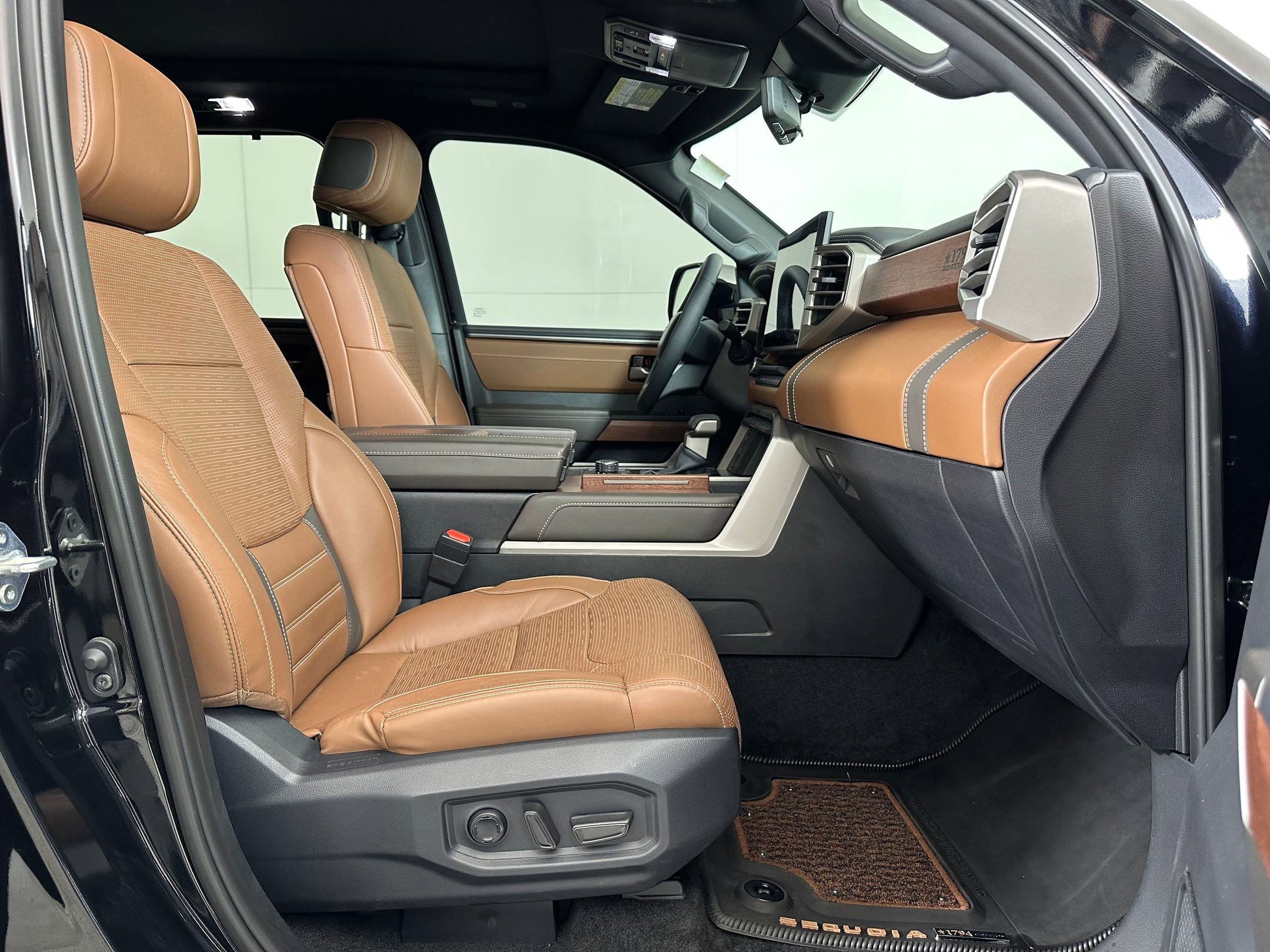 Used 2026 Toyota Sequoia 1794 Edition AWD/4WD image 28